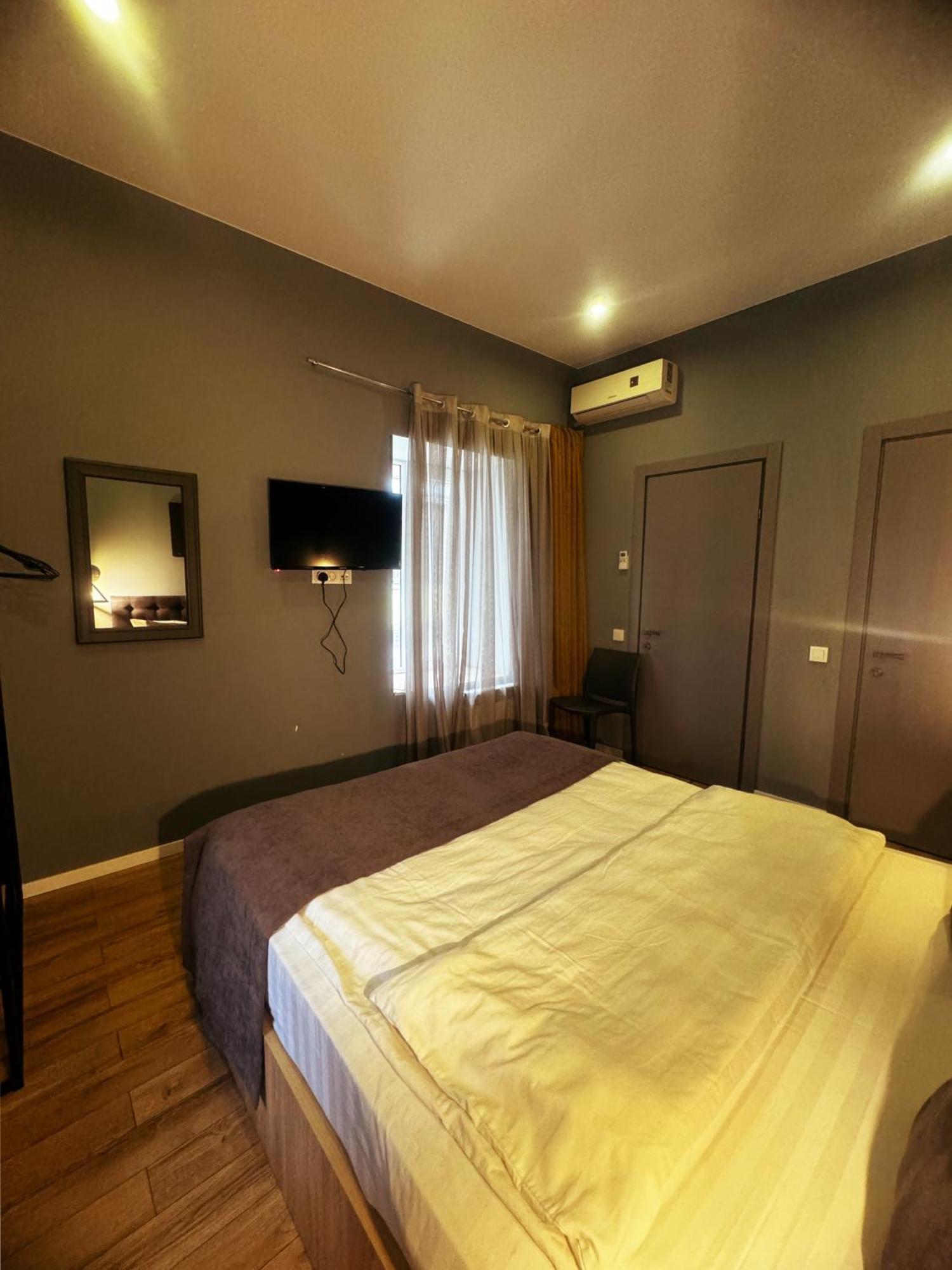 Hotel Classic Corner Tbiliszi Kültér fotó